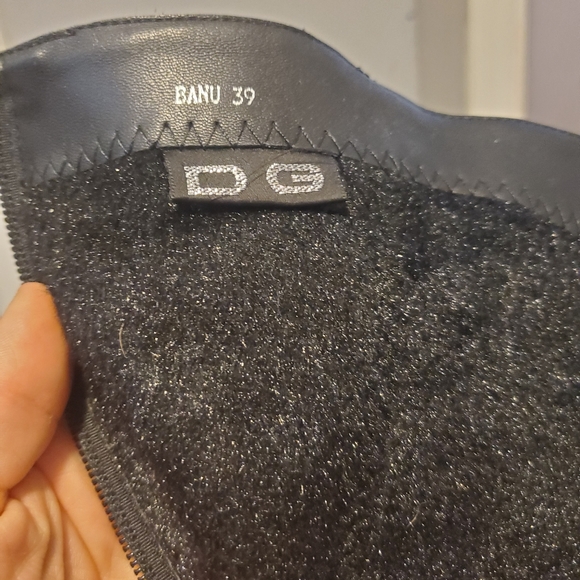 Over the Knee Black Boots - Picture 3 of 3